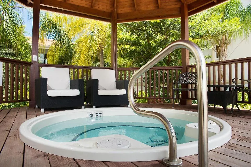 Sea Esta Studio I - Ideal For Couples! Turtle Cove Apartment